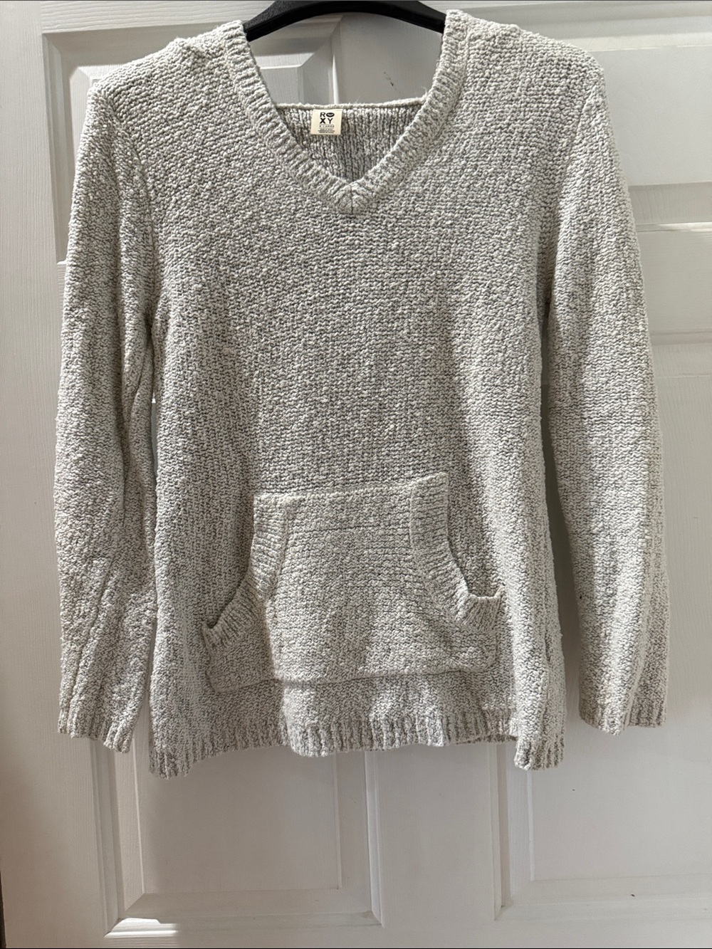 Roxy Neutral Light Gray Cozy Knit Sweater Label Detail